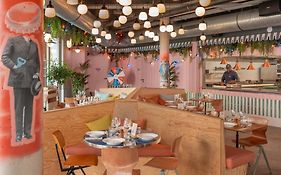 Eklo Bordeaux Centre Bastide